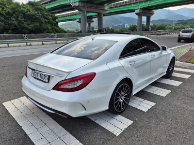 Mercedes-Benz CLS-Class