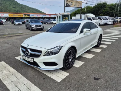 Mercedes-Benz CLS-Class