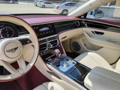Bentley Flying Spur
