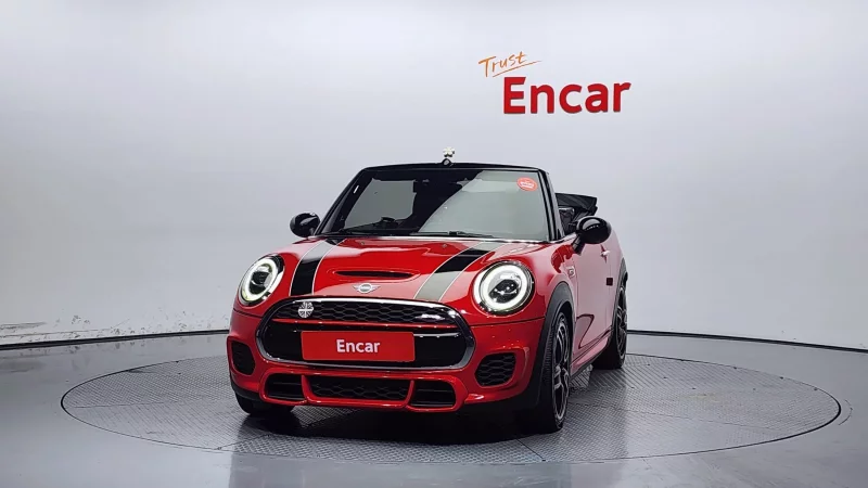 MINI Cooper Convertible