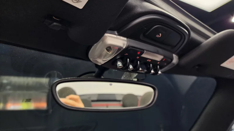 MINI Cooper Convertible