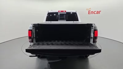 Dodge Ram Pick Up
