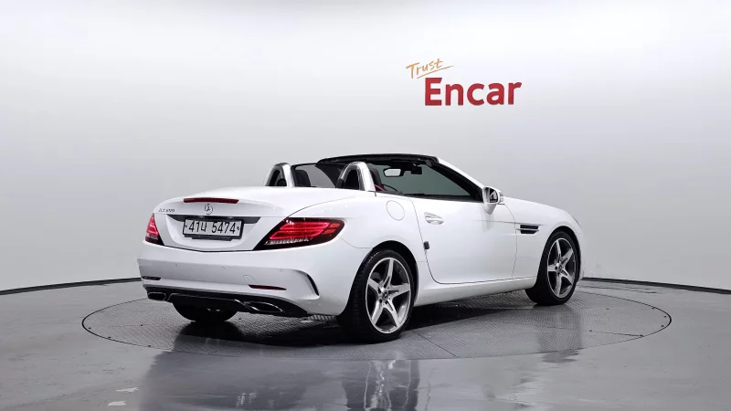 Mercedes-Benz SLC-Class