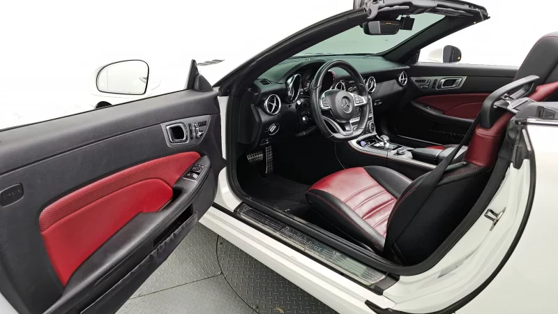 Mercedes-Benz SLC-Class