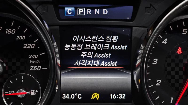 Mercedes-Benz SLC-Class