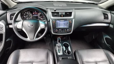 Nissan Altima