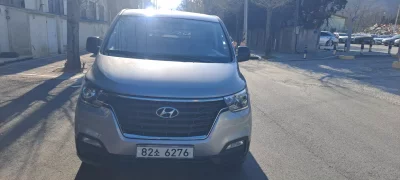 Hyundai Starex