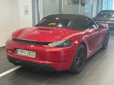 Porsche 718