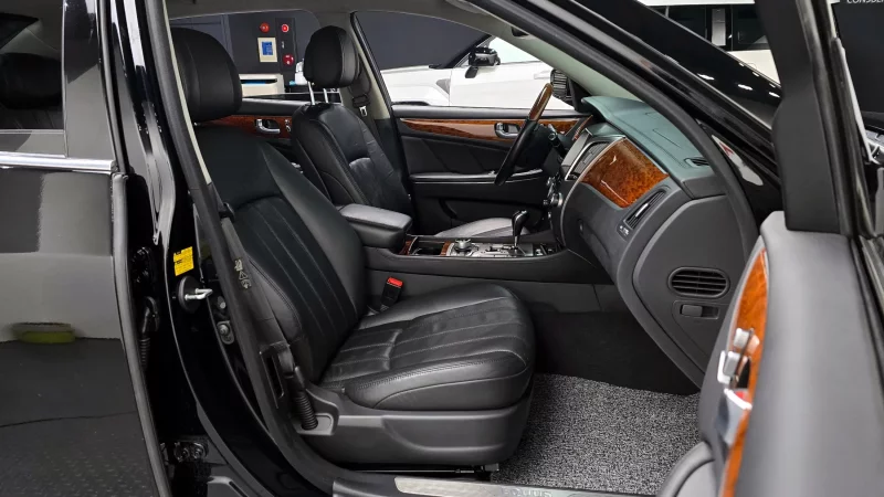 Hyundai Equus