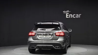 Mercedes-Benz GLA-Class