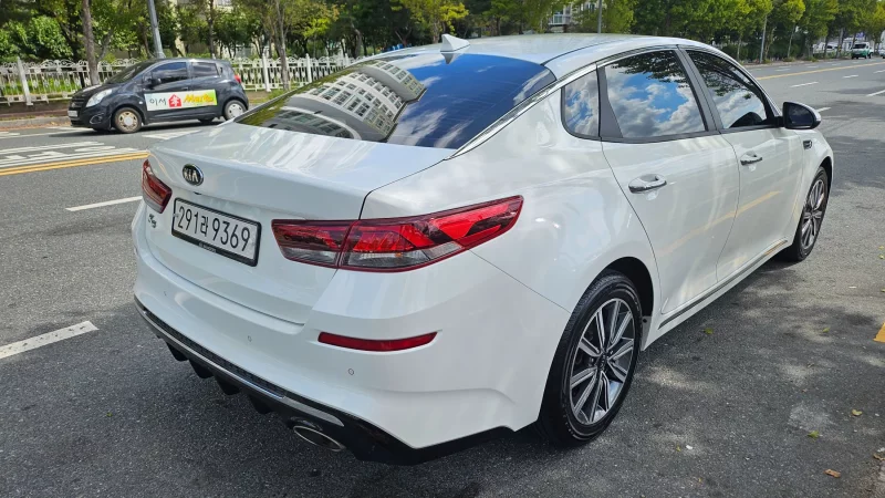 Kia K5