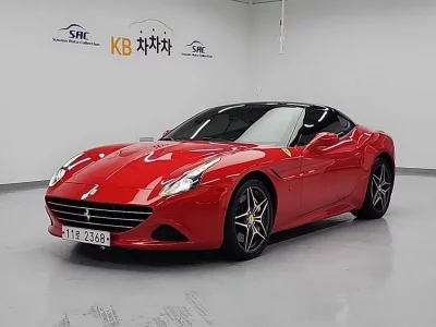 Ferrari CALIFORNIA