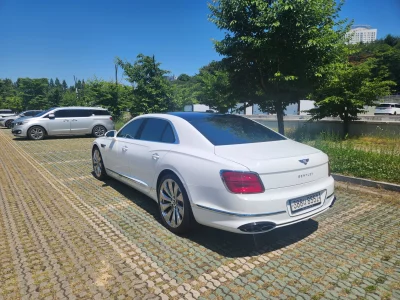 Bentley Flying Spur