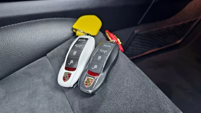 Porsche CAYMAN