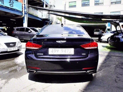 Hyundai Genesis
