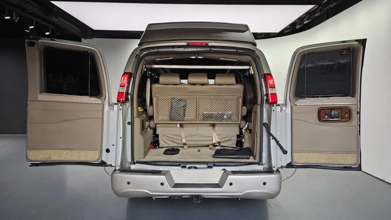 Chevrolet Express Van