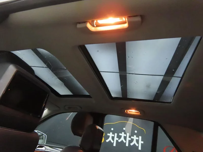 Mercedes-Benz M-class