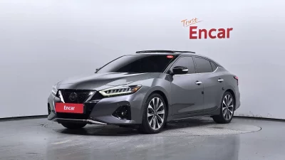 Nissan MAXIMA