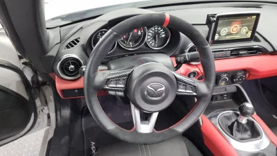 Mazda MX-5 Miata