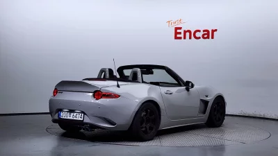 Mazda MX-5 Miata