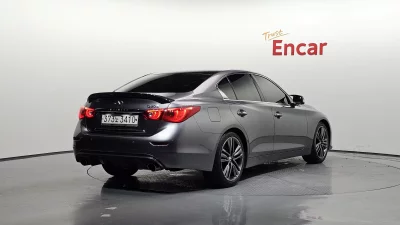 Infiniti Q50