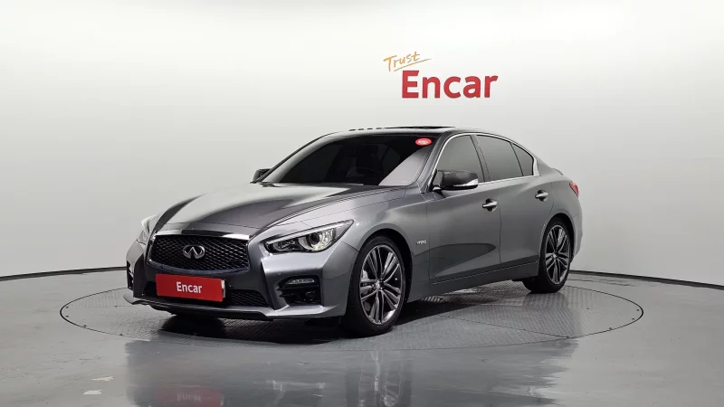 Infiniti Q50