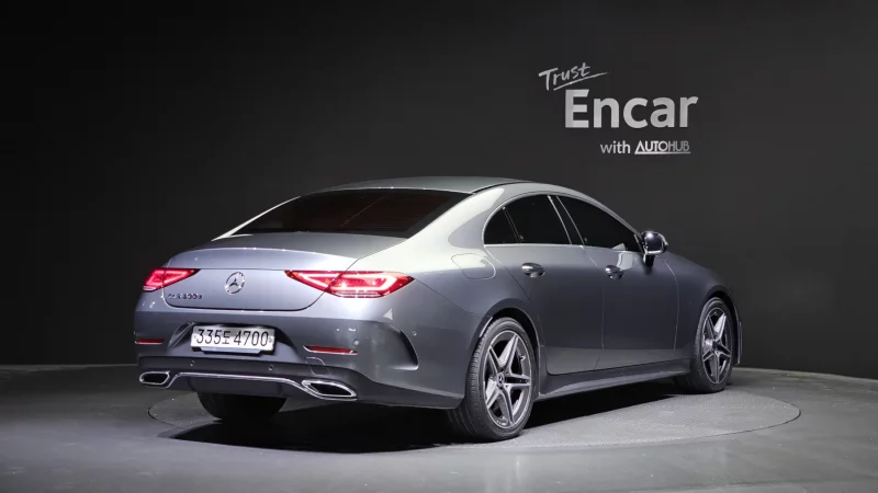 Mercedes-Benz CLS-Class