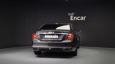 Kia K9