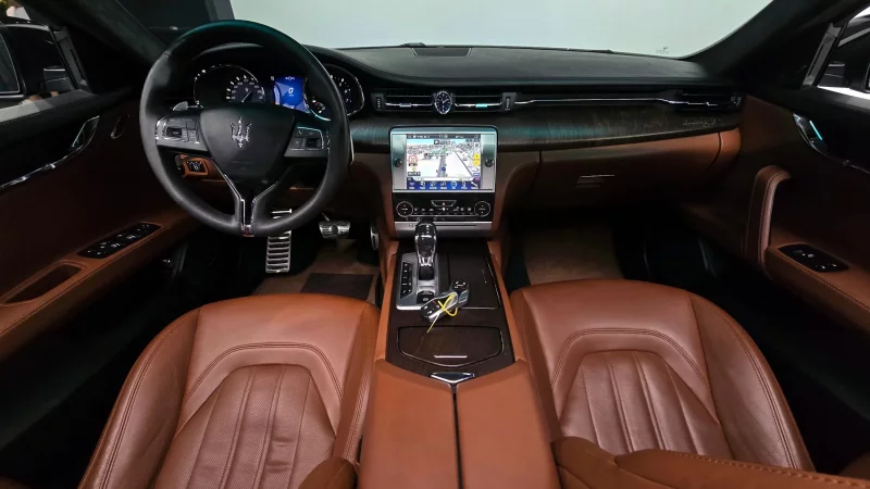 Maserati QUATTROPORTE