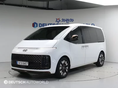 Hyundai Staria