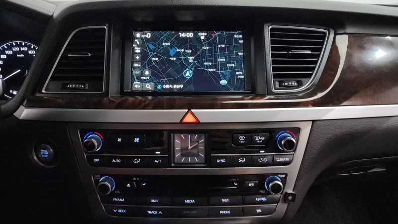 Hyundai Genesis