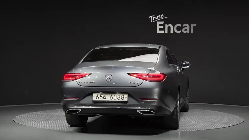 Mercedes-Benz CLS-Class