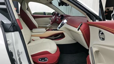 Astonmartin DBX