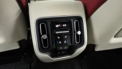 Astonmartin DBX