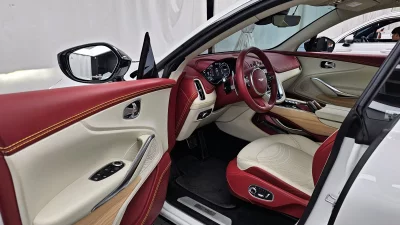 Astonmartin DBX