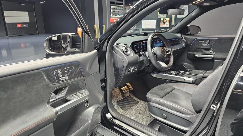 Mercedes-Benz GLB-Class