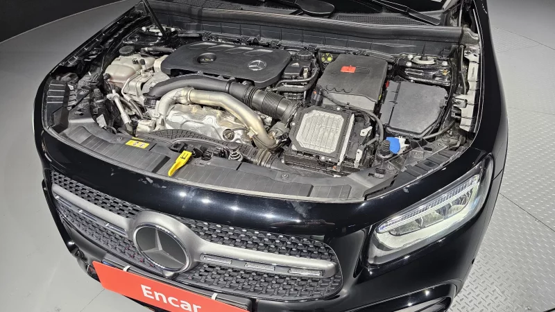 Mercedes-Benz GLB-Class