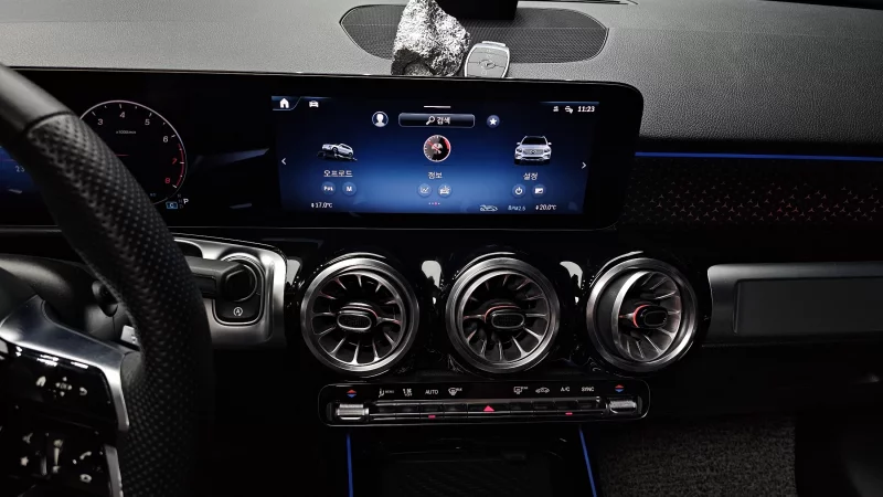 Mercedes-Benz GLB-Class