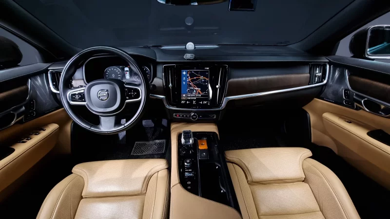Volvo S90