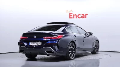 BMW 8-Series