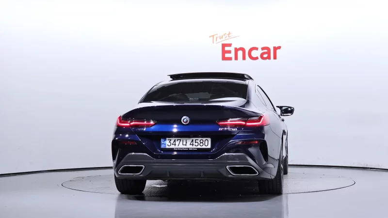 BMW 8-Series