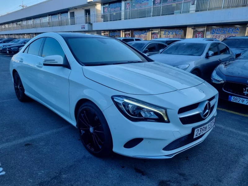 Mercedes-Benz CLA-Class