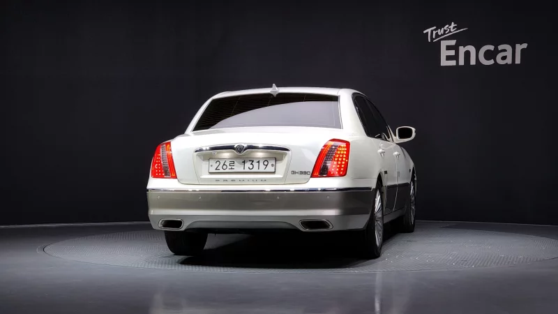 Kia OPIRUS