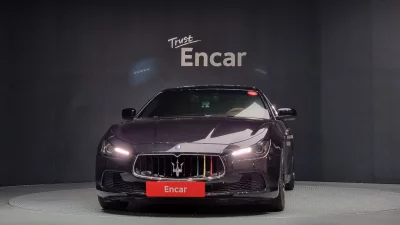 Maserati GHIBLI
