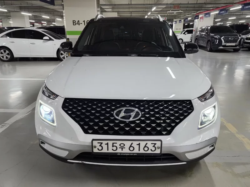 Hyundai Venue