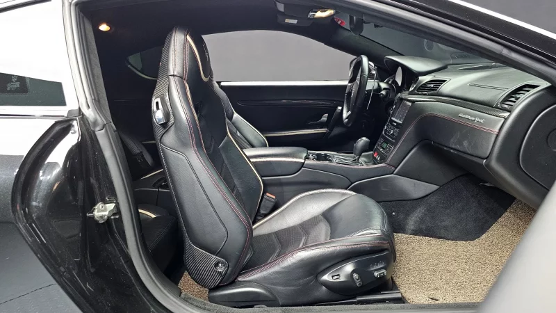 Maserati GRANTURISMO