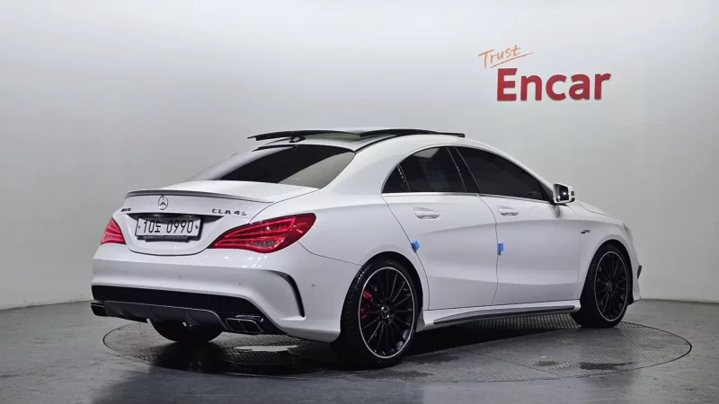 Mercedes-Benz CLA-Class