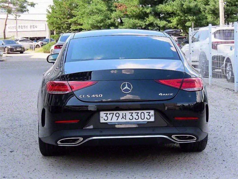 Mercedes-Benz CLS-Class