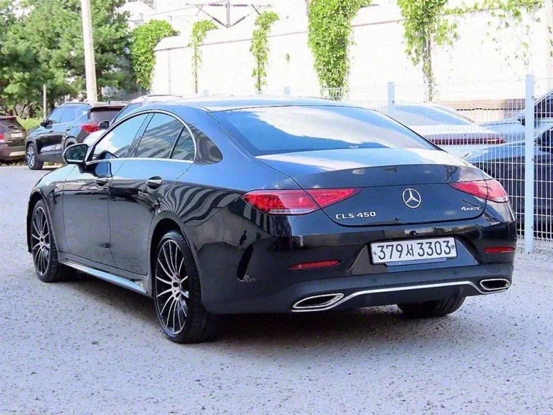 Mercedes-Benz CLS-Class