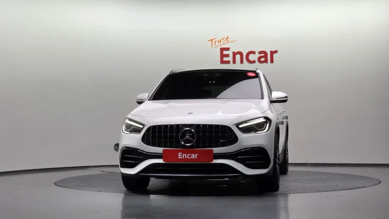 Mercedes-Benz GLA-Class